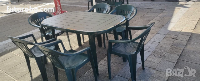 Маси и столове под наем 