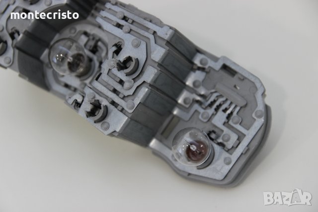 Лява платка за стоп Toyota Corolla Verso (2004-2009г.) ляв ламподържач Тойота Корола Версо, снимка 3 - Части - 40729935