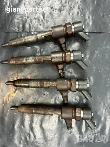 Инжектор Дюзи за Alfa Romeo 147 1.9Jtd 0445110068, снимка 3 - Части - 48719811