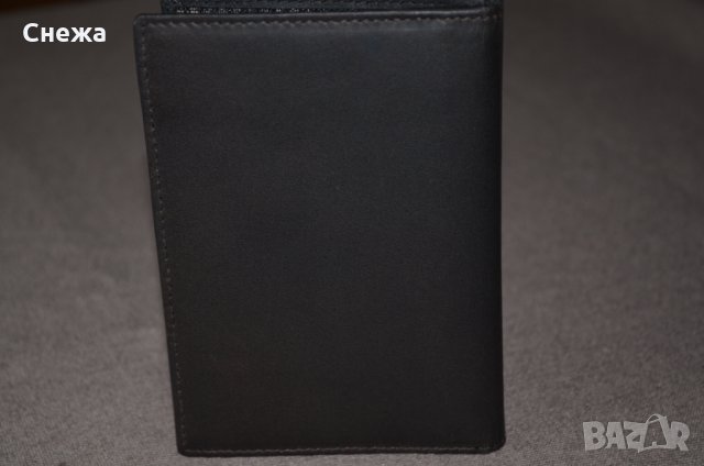 HAMA 1923 H32C "Paris" с RFID защита вертикален портфейл, снимка 5 - Портфейли, портмонета - 32591766