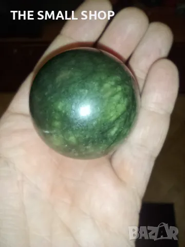 Сфера топка от зелен нефрит жадеит, снимка 4 - Декорация за дома - 48092578