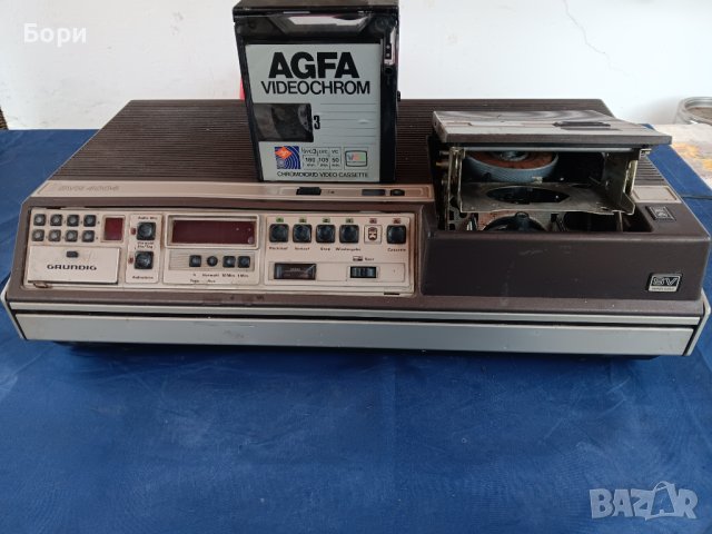 GRUNDIG Super Video Recorder SVR 4004, снимка 2 - Плейъри, домашно кино, прожектори - 43352706