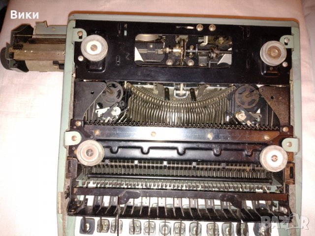 Пишеща машина , снимка 9 - Други ценни предмети - 34571558