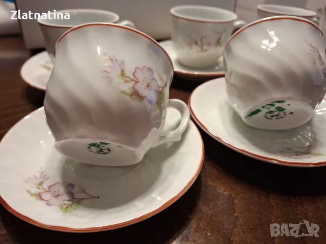 Сервиз за кафе.