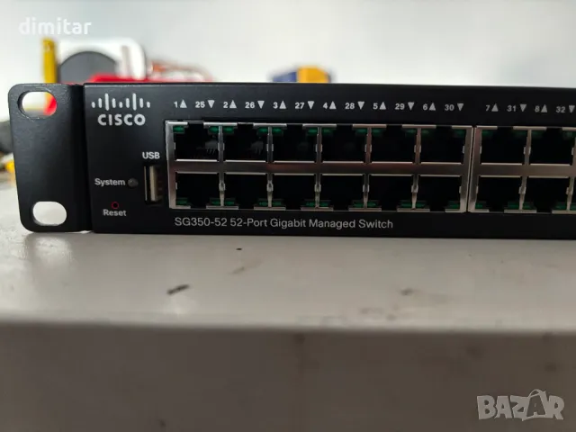 Суич Cisco SG350-52, снимка 1 - Суичове - 48387513