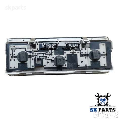 Плафон за БМВ Е46 / BMW E46, снимка 2 - Части - 53228384