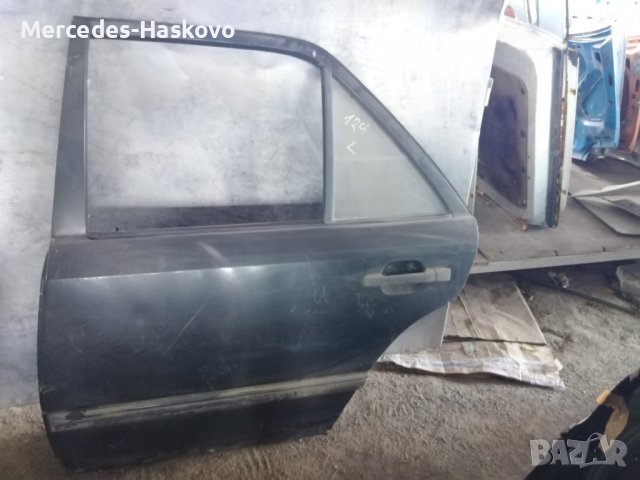 Задна лява врата 124