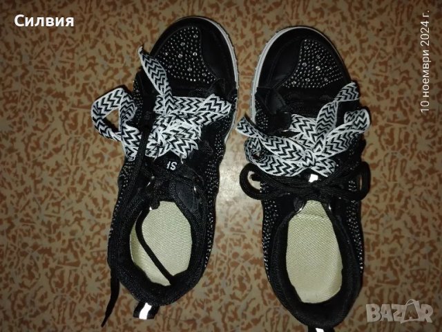 Сникърси черно и бяло , снимка 3 - Маратонки - 47881846