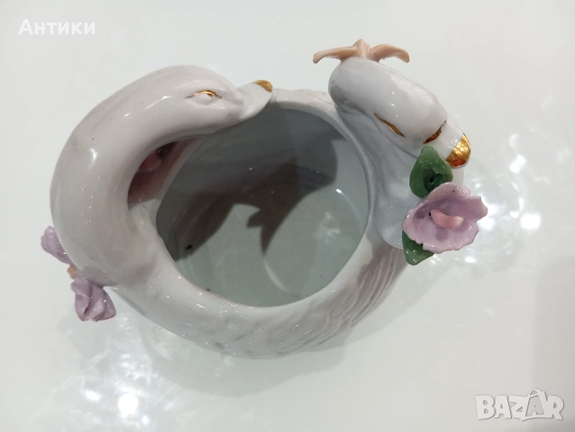 Порцеланова стара красива статуетка , снимка 8 - Декорация за дома - 52661529