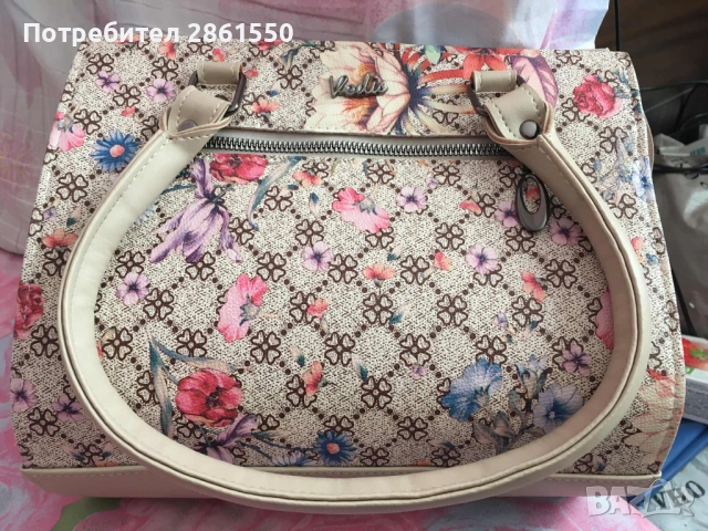 Дамска чанта 
