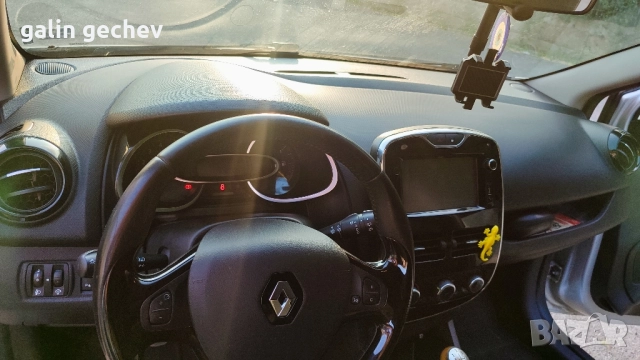 Рено Клио, снимка 12 - Автомобили и джипове - 51690594