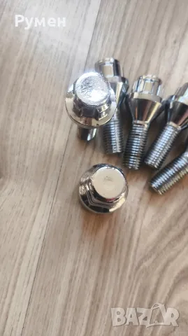 Секретни болтове за джанти 4 броя 12x1.50  плюс един резервен болт, снимка 3 - Други инструменти - 49595633