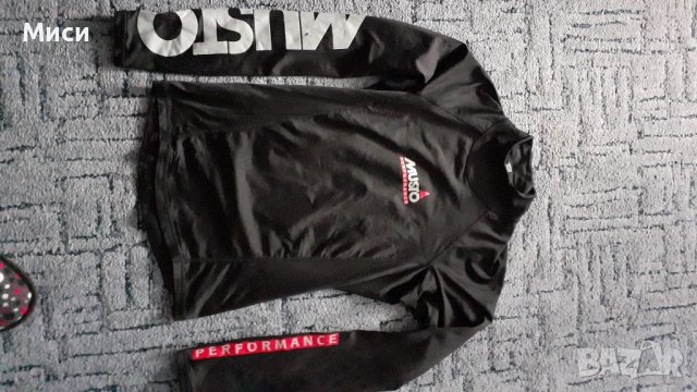 Спортни блузи с дълъг ръкав, снимка 11 - Спортна екипировка - 38346315