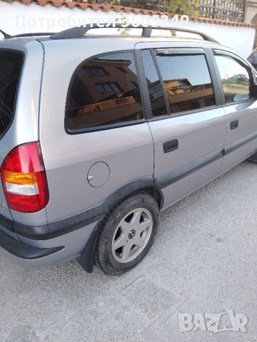 Опел зафира