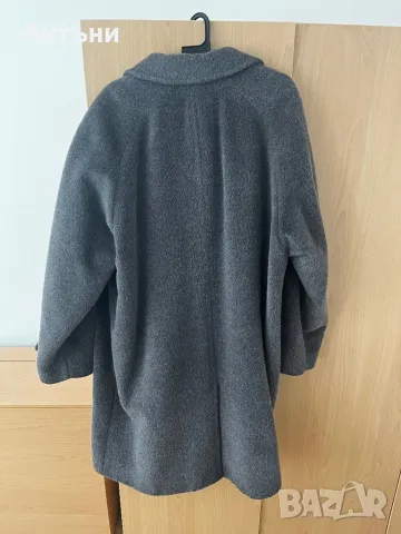 Сиво палто на Hugo Boss, снимка 4 - Палта - 48625185