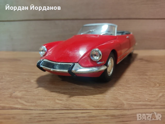 1:24 Ситроен DS19 кабриолет,Уели, снимка 2 - Колекции - 51155159