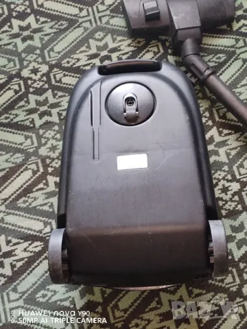 Комплект прахосмукачка Electrolux AEG Vampyr 2300 W Супер континуум, снимка 9 - Прахосмукачки - 48401497