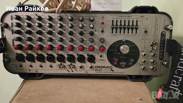 Продавам power mixer SOUNDCRAFT GIGRAC-600/2x300w