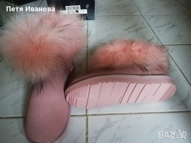 Боти от агнешка кожа с богата лисица UGG , снимка 3 - Дамски боти - 42967438