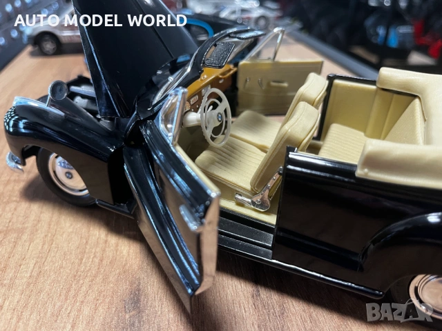 MAISTO колекционерски модел BMW 507 1955г. 1:18 мащаб,като нов 55 лв. / 28.12 €, снимка 5 - Колекции - 53499316