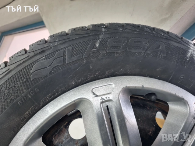 Зимни гуми Lassa 195/65 R15 с железни джанти и тазове, снимка 7 - Гуми и джанти - 53556952