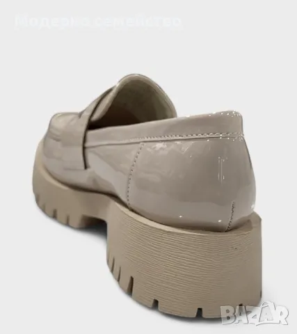 Лачени дамски обувки в бежево , снимка 2 - Дамски ежедневни обувки - 49389204