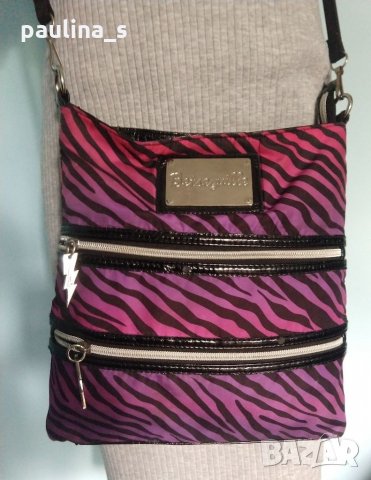 Две маркови чанти за през тялото / Чанта "the Mayan" и "Betseyville" , снимка 11 - Чанти - 33222854