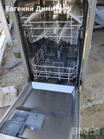 Съдомиялна Whirlpool 45cm, снимка 4 - Съдомиялни - 50545221