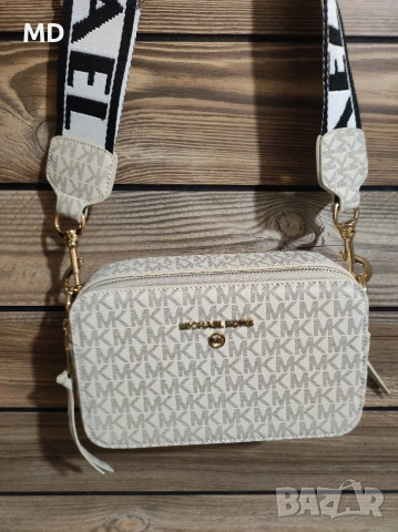 МК дамска чанта , снимка 4 - Чанти - 53225750