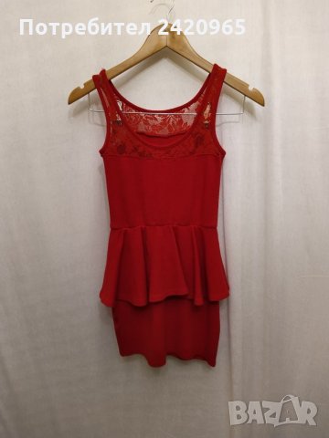 Червена рокличка, снимка 2 - Детски рокли и поли - 27343828