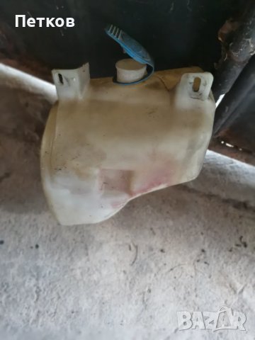 2 бр.казанчета  за чистачки за кола, снимка 2 - Части - 49927503