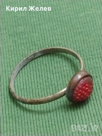 Стар дамски бронзов пръстен с полу скъпоценен камък червен интересен 37393, снимка 4 - Пръстени - 40426440