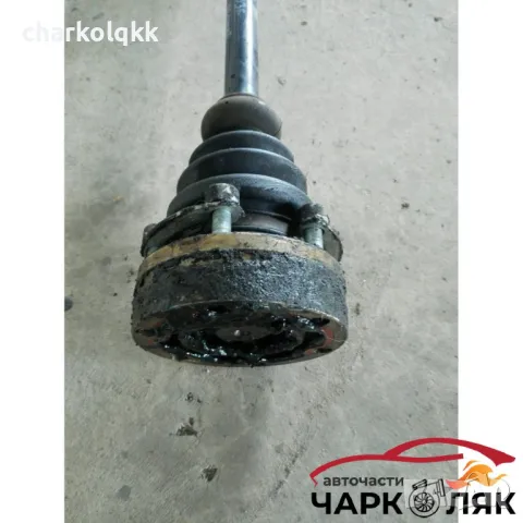 Полуоска задна дясна Ауди А6 2.5тди автомат, снимка 2 - Части - 48627883