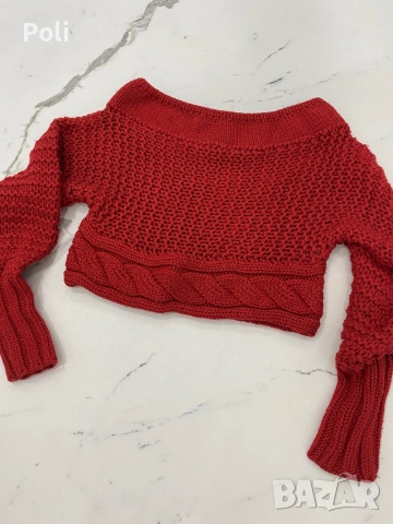 Къс пуловер Guess by Marciano, снимка 2 - Блузи с дълъг ръкав и пуловери - 53433819