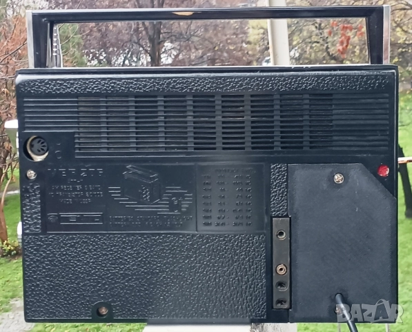 87 🎶 VEF-206 – Ретро радио със съвременно звучене 🎶, снимка 3 - Антикварни и старинни предмети - 52685421