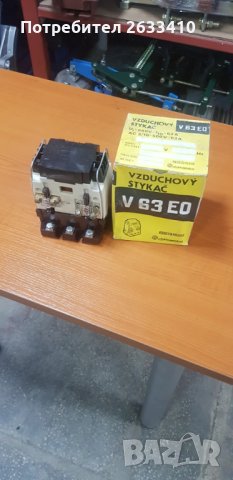 Контактори V 63, снимка 2 - Резервни части за машини - 28511863