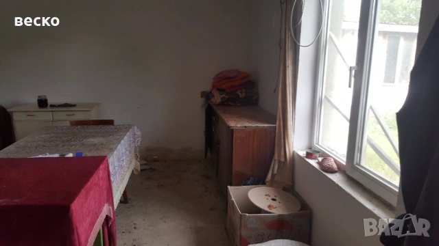 Продавам къща в село червенци 65км от варна, снимка 12 - Къщи - 53589553