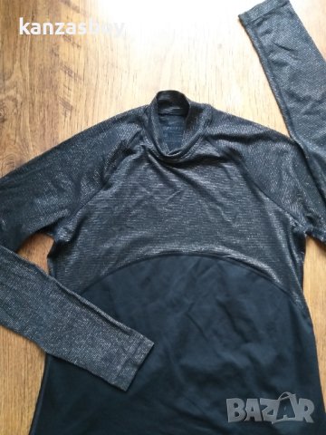 Nike Pro Warm Sparkle Long Sleeve - страхотна дамска блуза КАТО НОВА, снимка 5 - Блузи с дълъг ръкав и пуловери - 40303151