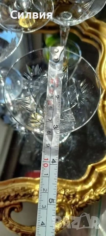 Ретро кристални малки чаши, снимка 7 - Антикварни и старинни предмети - 53433790