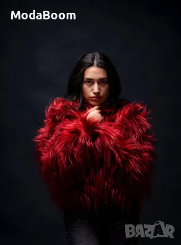 Луксозно червено дамско зимно яке , снимка 4 - Якета - 48374320