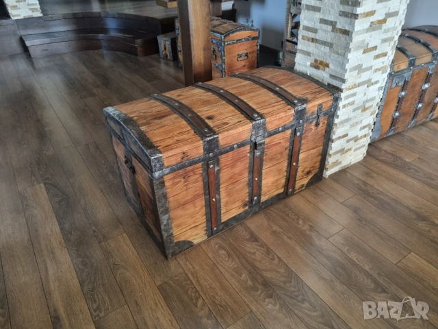 Стар сандък/ракла/скрин/ два броя, снимка 10 - Антикварни и старинни предмети - 51503449
