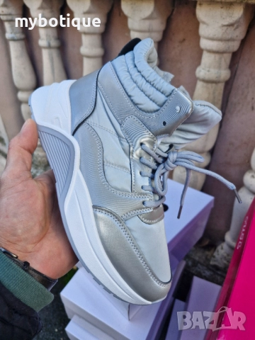 Дамски боти спортни вата