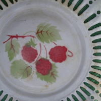 Стара емайлирана чиния 1957г, снимка 3 - Чинии - 36426923