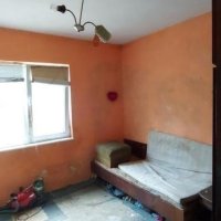 Продава КЪЩА, гр. Провадия, снимка 11 - Къщи - 43805517