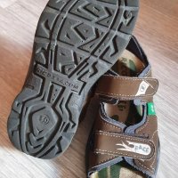 30-31н Nike;Zara; Reebok;, снимка 10 - Детски сандали и чехли - 32567379