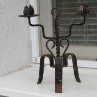 Свещник ковано желязо, снимка 1 - Антикварни и старинни предмети - 34910730