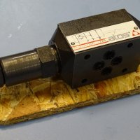 хидравличен регулируем клапан ATOS HM-013/100/25, снимка 1 - Резервни части за машини - 37052670