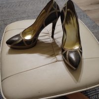 Дамски обувки Gucci , снимка 1 - Дамски обувки на ток - 38749468