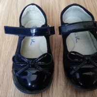 Елегантни и стилни обувки за госпожица Nelly Blu, снимка 1 - Детски обувки - 26753943