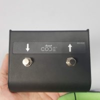 Marshall PEDL-91010 2-Way Footswitch for Code Amplifiers - Футсуич педал за китарен усолвател, снимка 4 - Китари - 33247433